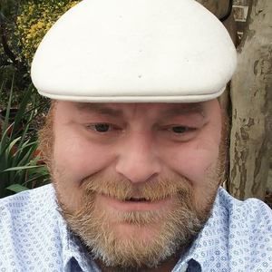 Meet your Posher, Steven